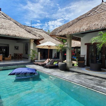 Beautiful Villa Indah Seminyak Extérieur photo