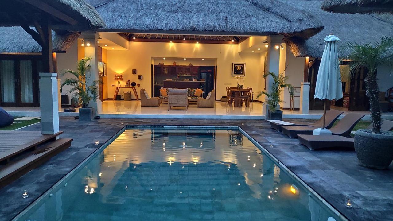 Beautiful Villa Indah Seminyak Extérieur photo