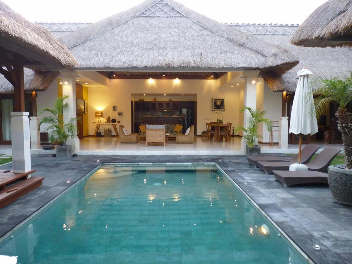 Beautiful Villa Indah Seminyak Extérieur photo