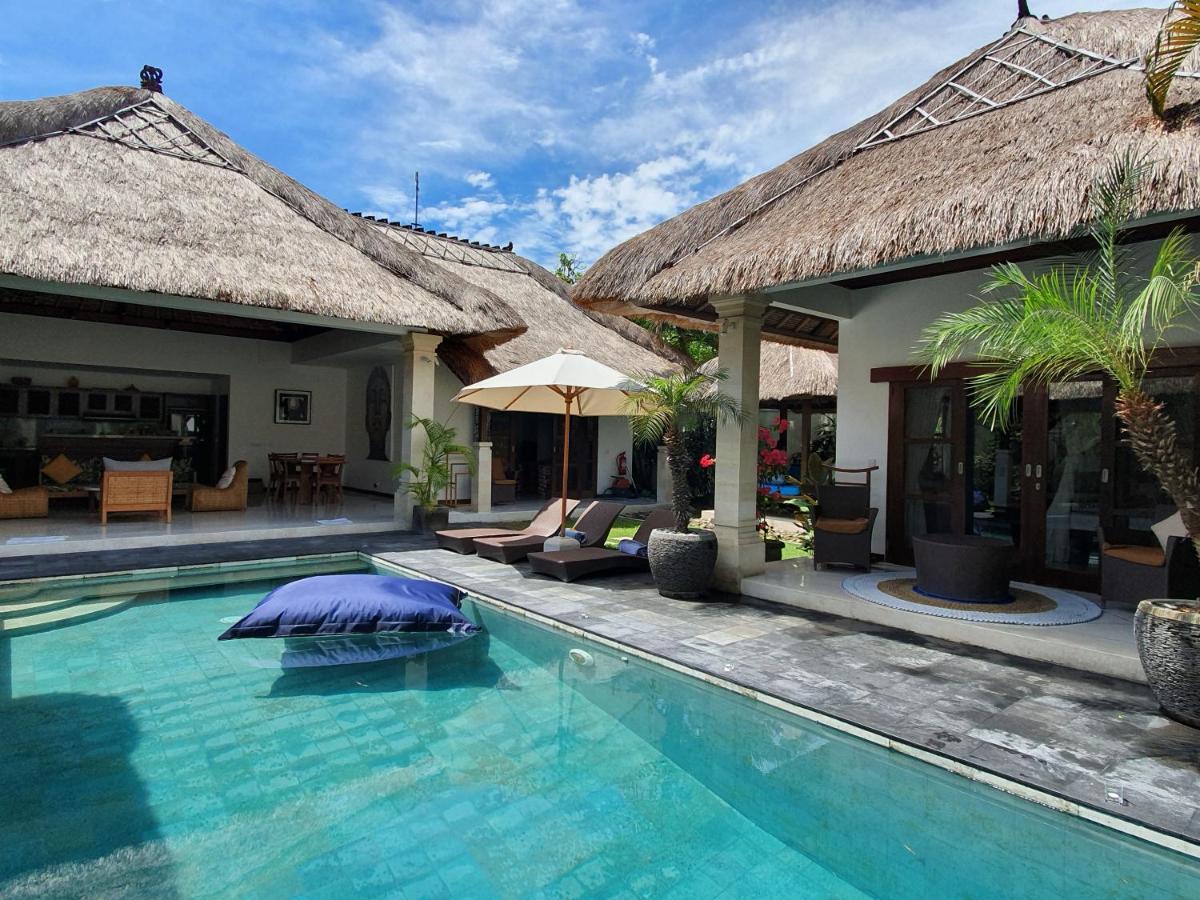 Beautiful Villa Indah Seminyak Extérieur photo